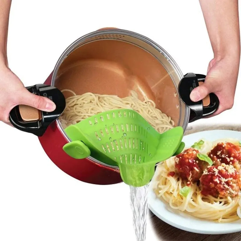Universal Clip-On Silicone Strainer (Hands-Free Draining for Pots & Pans)